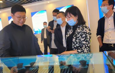 市政协副主席、市工商联主席唐世云到东升国际官网走访调研